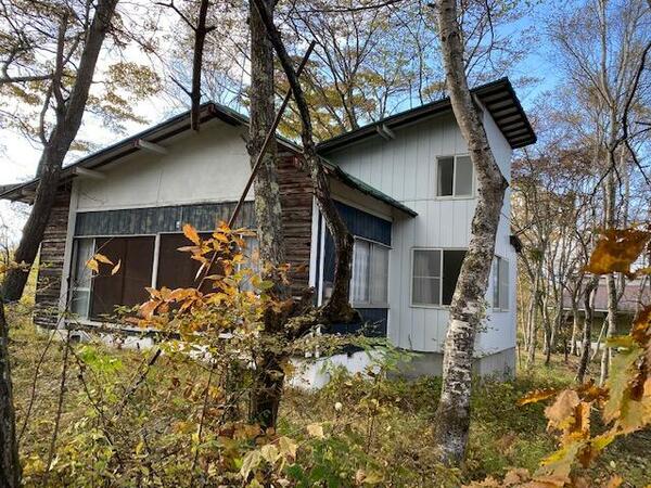 detached 群馬県吾妻郡嬬恋村大字鎌原群馬坂

地図を見る