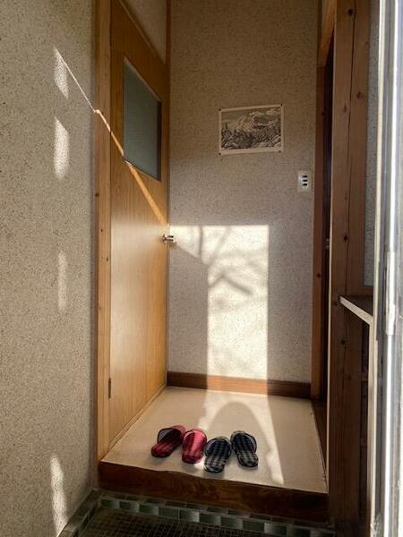 detached 群馬県吾妻郡嬬恋村大字鎌原群馬坂
地図を見る