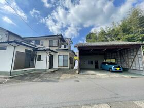 長崎県諫早市平山町