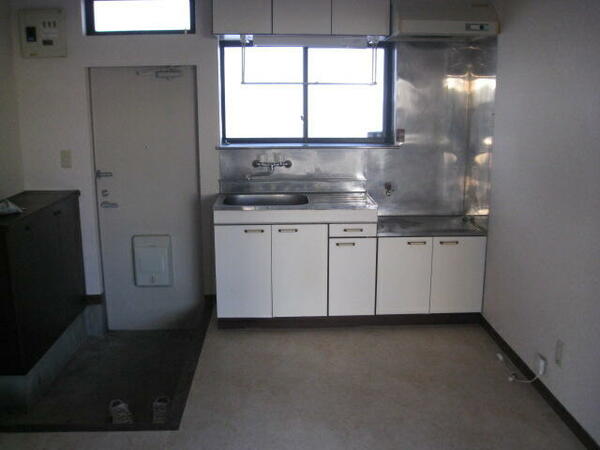 detached 福島県伊達市保原町字市柳町
地図を見る