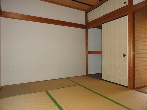 detached 埼玉県吉川市高富１丁目

地図を見る