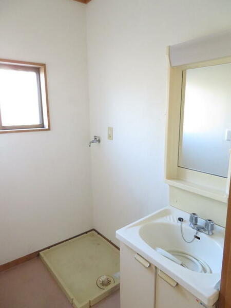 detached 福島県岩瀬郡天栄村大字飯豊字大山
飯豊の賃貸情報を見る
物件地図