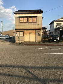 富山県高岡市中曽根