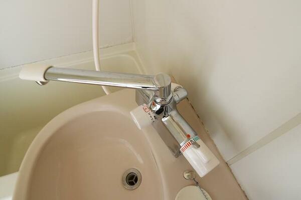 画像9:サーモスタット付きシャワー水栓（イメージです）