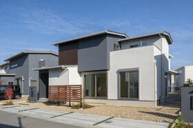 三重県津市河芸町杜の街５丁目