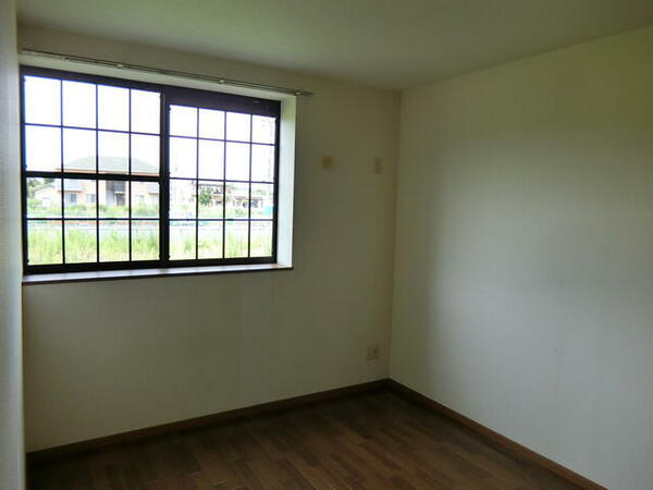 apartment 福島県双葉郡富岡町字夜の森南３丁目
地図を見る