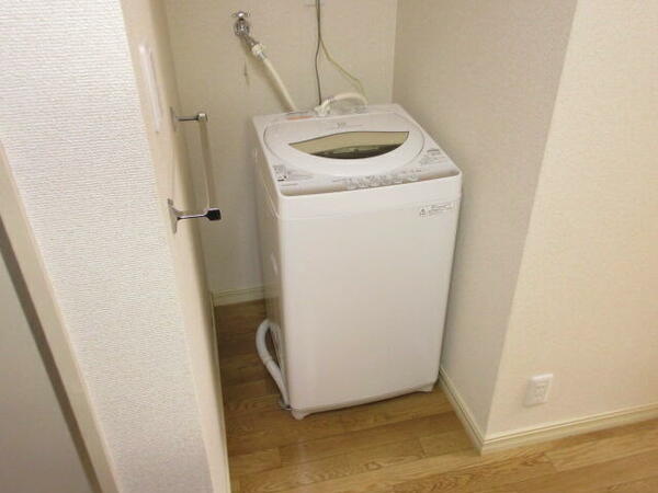 画像6:洗濯機無料貸出しあり。設置済みで引っ越し楽。