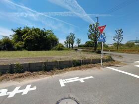 愛知県一宮市千秋町小山字東六反