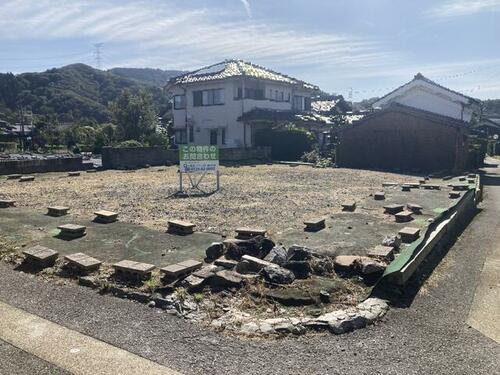 土地, 滋賀県 米原市