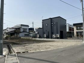 青森県青森市岡造道２丁目