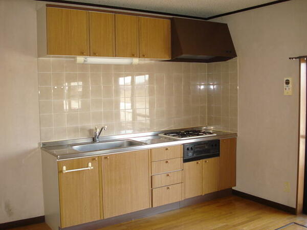 detached 茨城県猿島郡境町大字塚崎
地図を見る