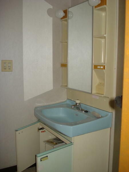 detached 茨城県猿島郡境町大字塚崎
地図を見る