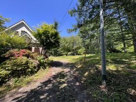 山梨県北杜市長坂町小荒間