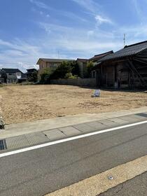 石川県能美市粟生町