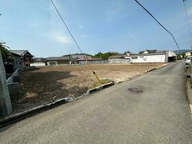 三重県津市白山町二本木