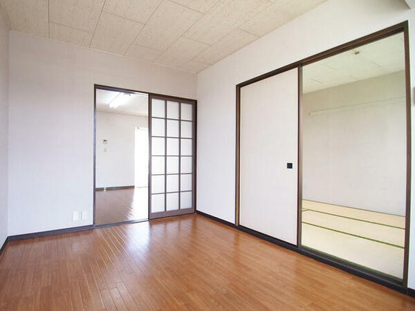 apartment 埼玉県狭山市大字上奥富
地図を見る