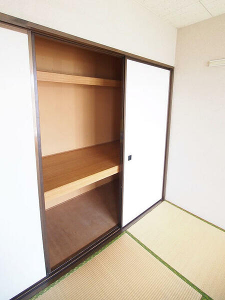 apartment 埼玉県狭山市大字上奥富
地図を見る