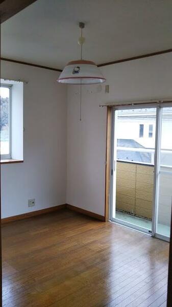 detached 茨城県稲敷市下根本

地図を見る