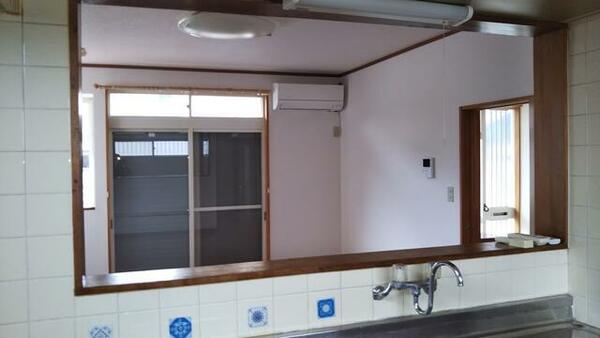detached 茨城県稲敷市下根本

地図を見る