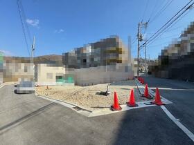 大阪府東大阪市日下町１丁目