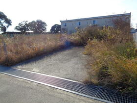 三重県津市末広町