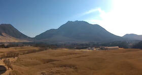 大分県由布市湯布院町塚原