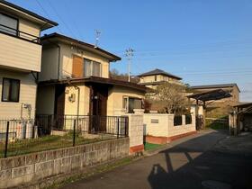 香川県高松市香川町川東上