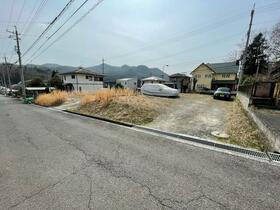 三重県名張市百合が丘東９番町