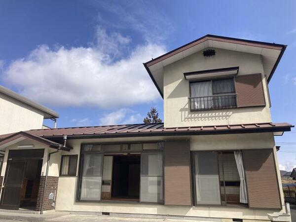 detached 栃木県日光市七里

地図を見る