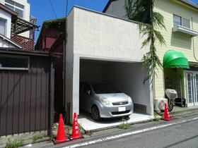 神奈川県横須賀市安浦町１丁目