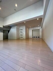 京都府京都市東山区清閑寺霊山町