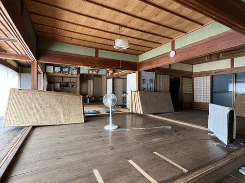 detached 岐阜県郡上市八幡町小那比