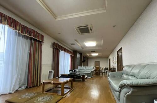 detached 愛知県津島市愛宕町３丁目