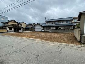 福井県大野市泉町