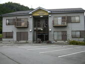 韮崎市藤井町北下條 2階建 築30年のイメージ