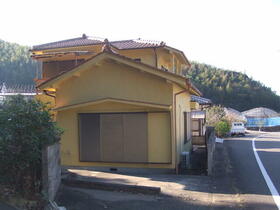 徳島県小松島市田野町字溝ノ木