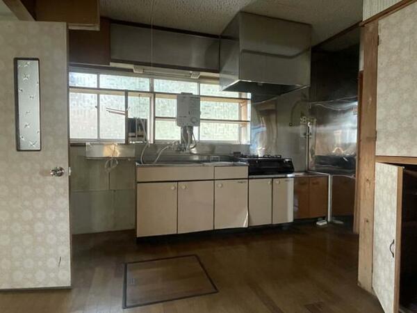 detached 宮城県気仙沼市赤岩泥ノ木

地図を見る