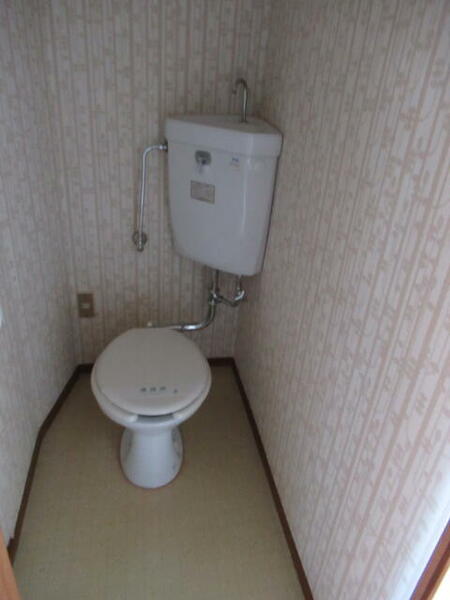 apartment 山形県新庄市沖の町４－３１ 米山ビル