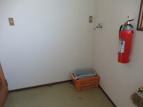 apartment 山形県新庄市沖の町４－３１ 米山ビル