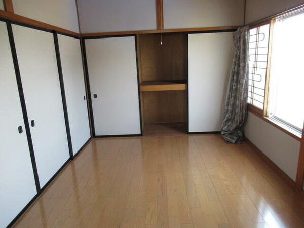 apartment 山形県新庄市沖の町４－３１ 米山ビル
