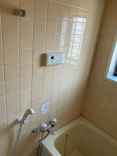 浴室：シャワー水栓交換済み