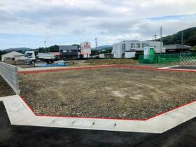 徳島県阿南市上中町岡