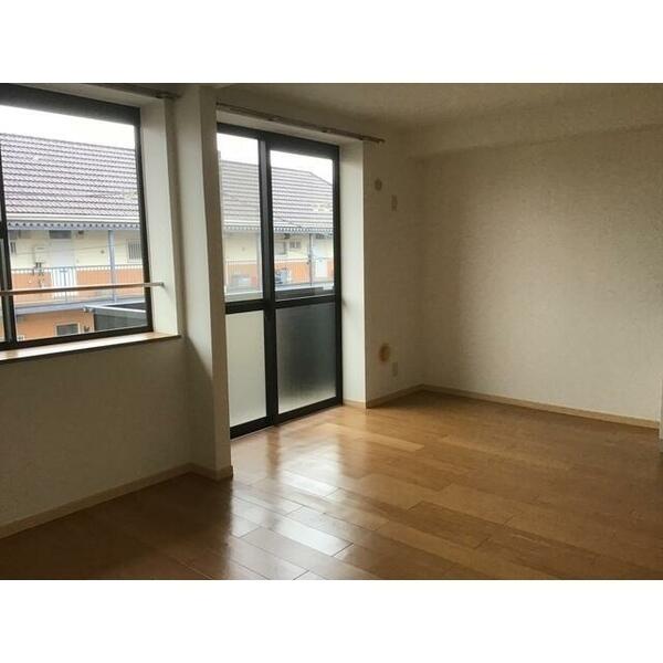 apartment 群馬県邑楽郡明和町新里
地図を見る