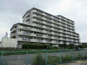 ライフヒルズ笹根?