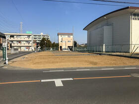 栃木県小山市城東３丁目