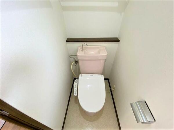 画像11:２階トイレ