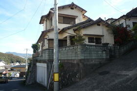 長崎県長崎市城山台1丁目