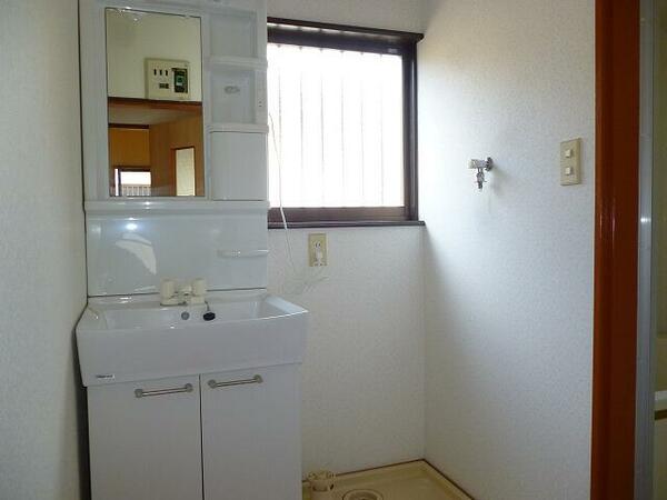 detached 茨城県神栖市神栖３丁目
地図を見る