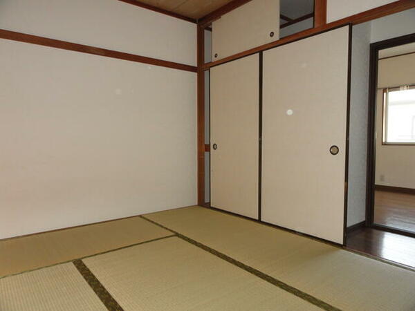 detached 埼玉県吉川市高富１丁目
地図を見る