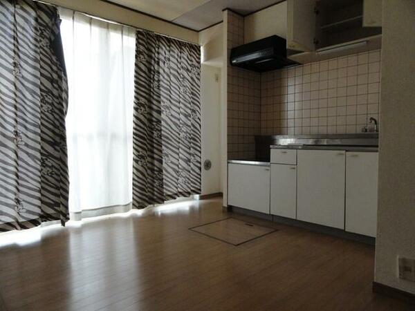 detached 埼玉県吉川市高富１丁目
地図を見る